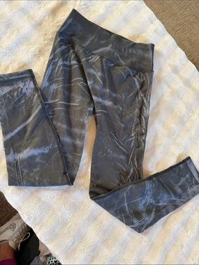 lululemon athletica Gray Marble Print Leggings